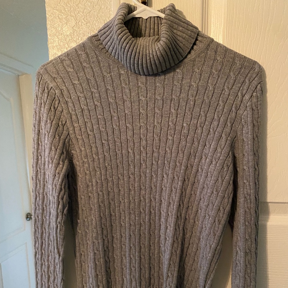 Pria turtleneck sweater 🌟🌟